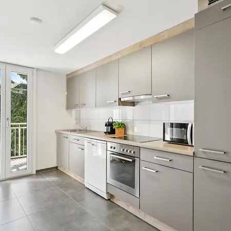 Klara 1022 - Olma, Spital, Uni St- Gallen *