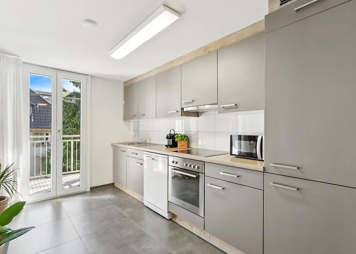 Klara 1022 - Olma, Spital, Uni St- Gallen *