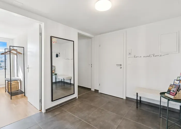 Klara 1022 - Olma, Spital, Uni St- Gallen *